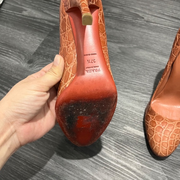 Prada heels 7.5 - Picture 5 of 6